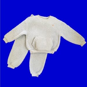 Gap Baby sherpa/fleece sweatshirt + jogger set (size 5 years)